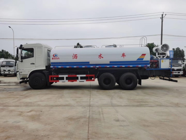 東風錦程18噸灑水車，后八輪灑水車價格