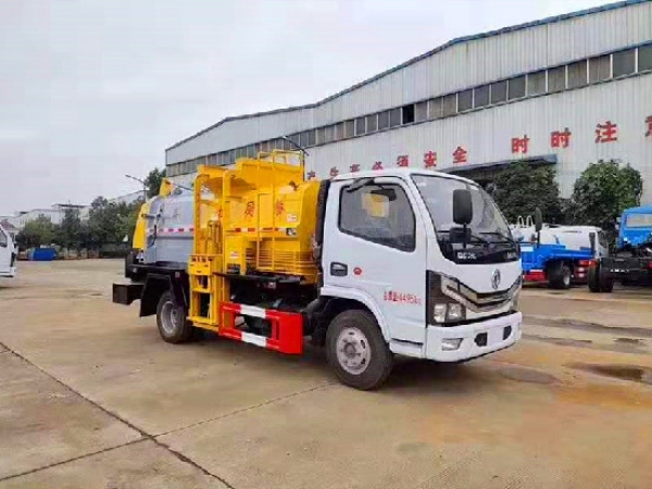 東風(fēng)小多利卡國六4方藍牌餐廚垃圾車