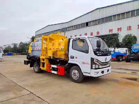 東風(fēng)小多利卡國六4方藍牌餐廚垃圾車