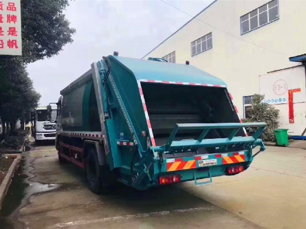 國六東風(fēng)天錦分類壓縮垃圾運輸車