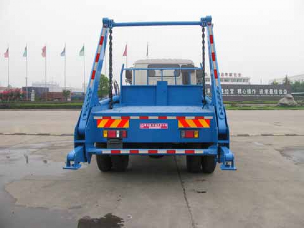 福田瑞沃擺臂式垃圾車（8-10方）